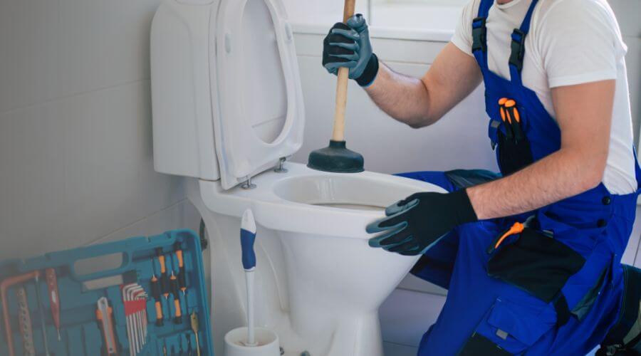 Professional bathroom faucet installation in Yalaha, FL